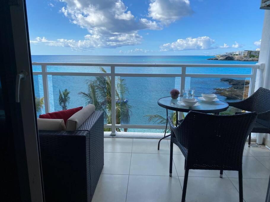 Maho Beach House - Grand Studio - Oceanview Suite Luaran gambar